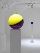 Installation view: Helen Pashgian, New Lenses and Spheres