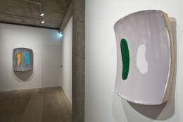 Installation view, Ron Gorchov,&nbsp;Ron Gorchov, S|2 Sotheby&#039;s, London, 2015